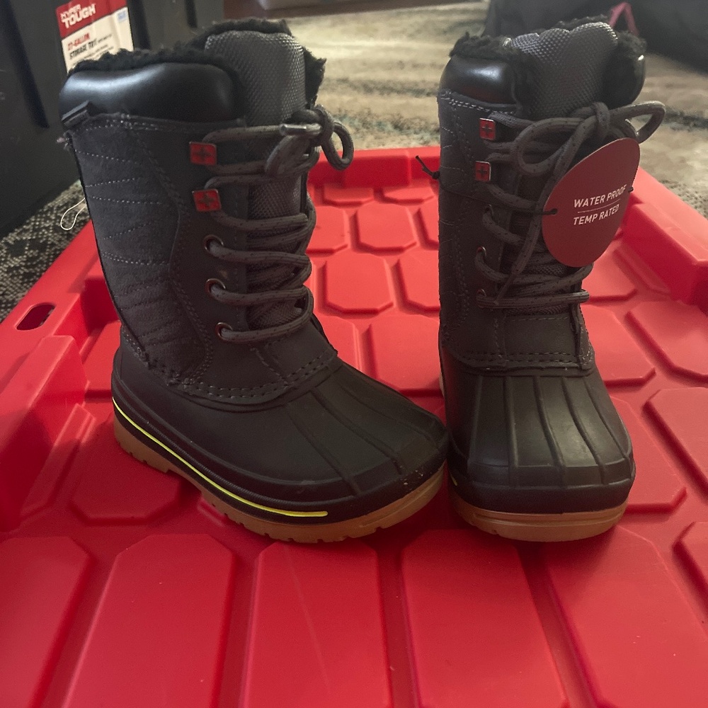 Winter boots